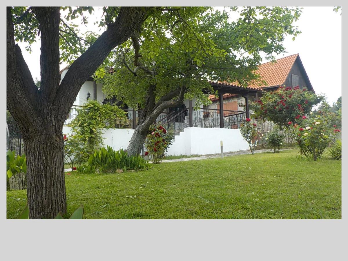 Katerina'S Holiday Home Kриопиги Екстериор снимка
